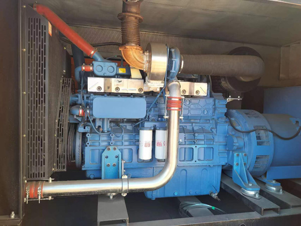 迪庆柴油发电机组一般有几种电压输出？