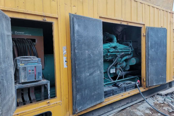 迪庆发电机组夏季保养的注意事项有哪些？