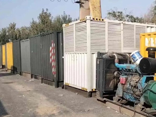 迪庆200KW柴油发电机机组每小时油耗是多少？