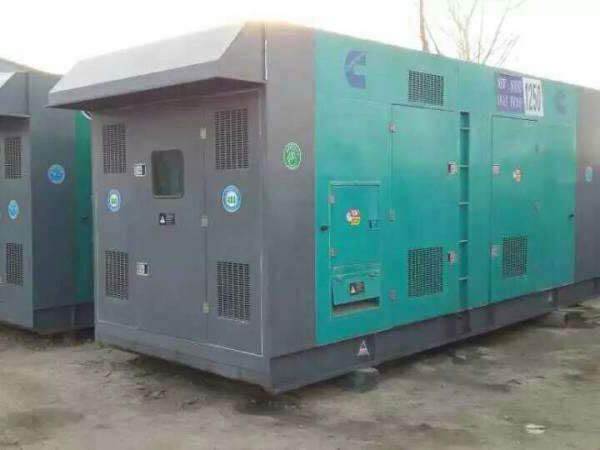 迪庆合同中关于工期延误的责任如何界定和处理？